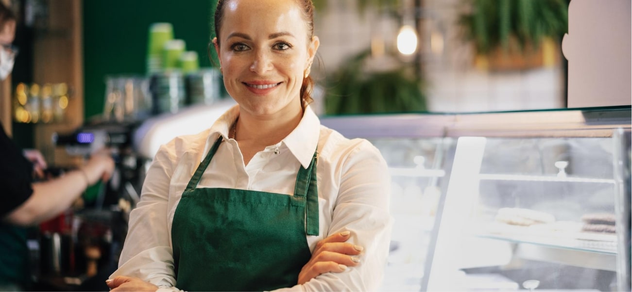 young-female-barista-min